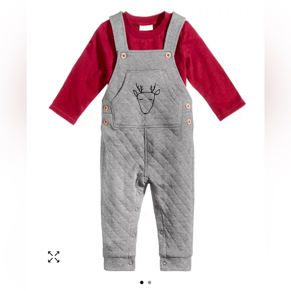 First impressions-  Quilted Overall reindeer print